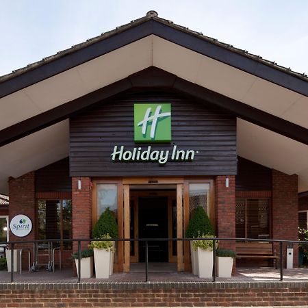 Holiday Inn Guildford, An Ihg Hotel Exterior foto